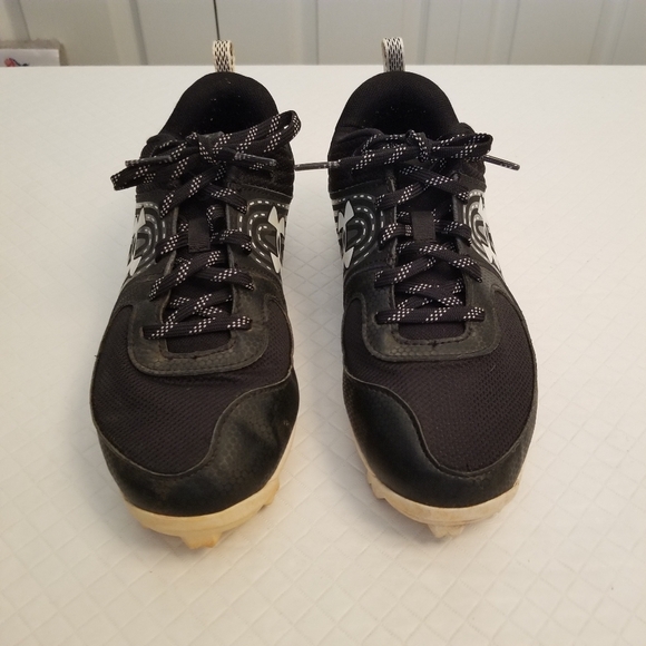 Under Armour Womens Glyde RM 3022076-001 Black Softball Cleats Shoes Size 8 - Picture 4 of 6